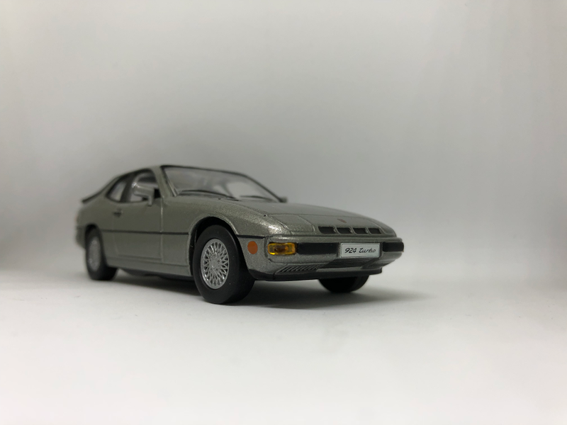 Illustration for article titled Rennsport Reunion: Porsche 924 Turbo